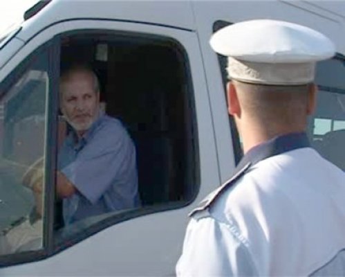 Transportul de mărfuri periculoase, verificat de poliţişti